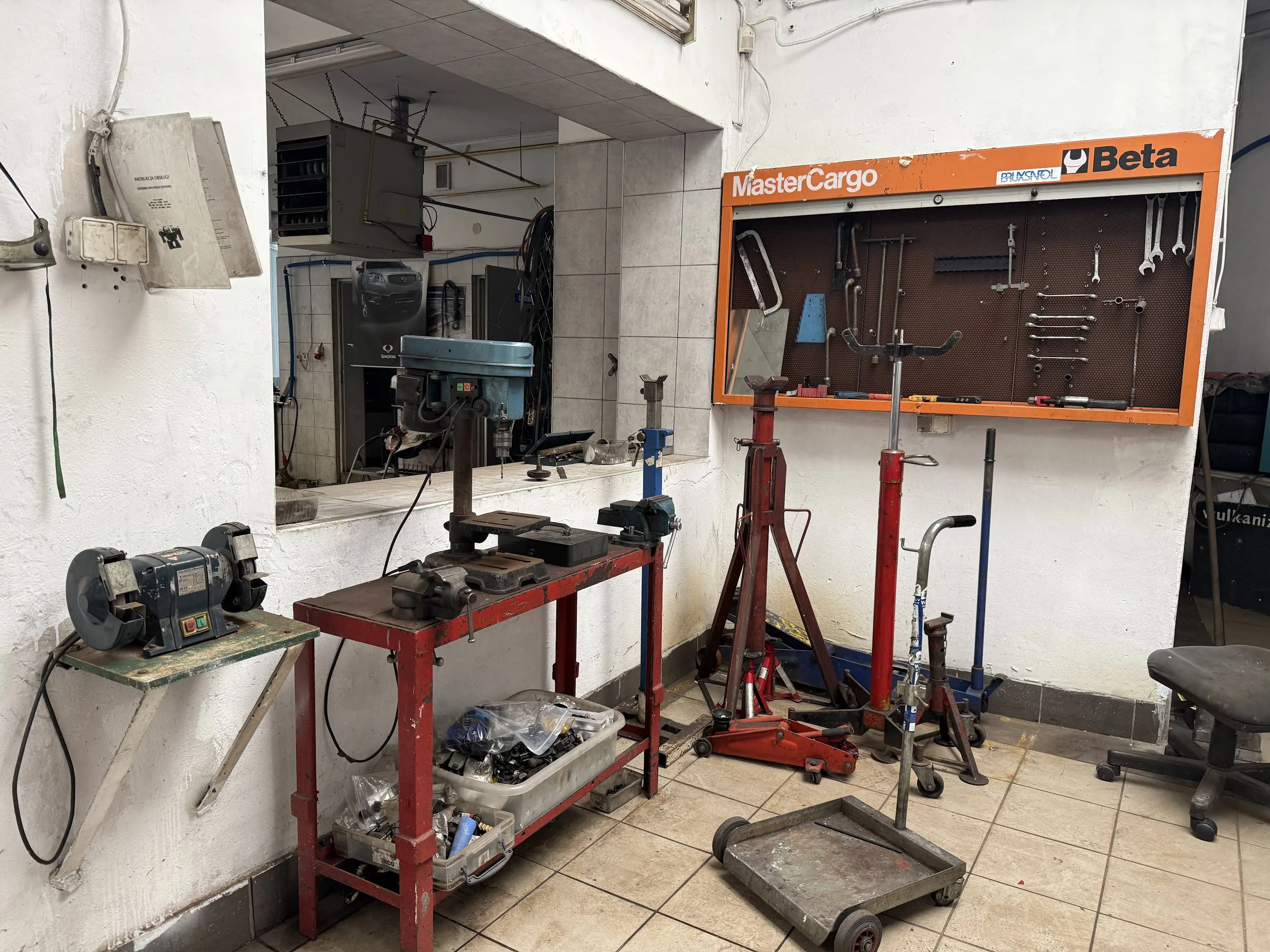 Serwis samochodowy Ozana Auto Wrocław – realizacje